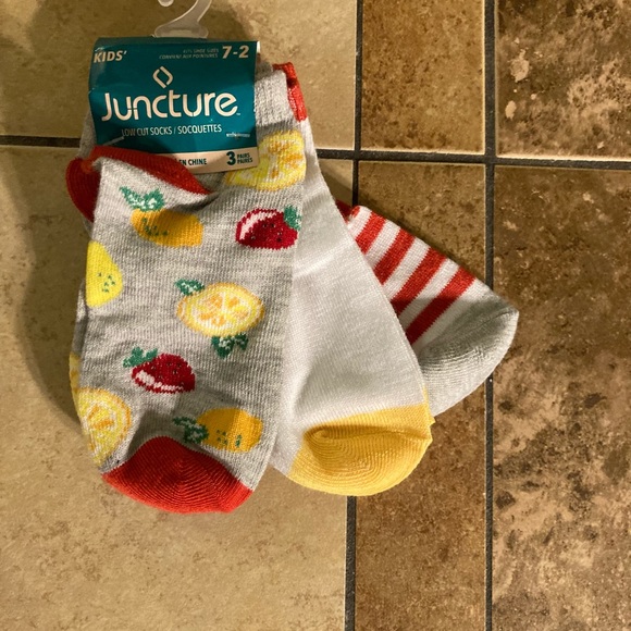 Kids Fruit socks 3 pack - Picture 3 of 3
